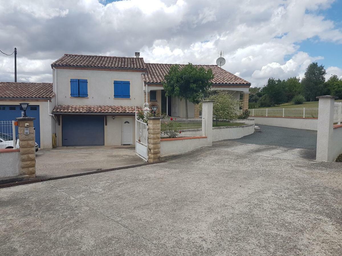 T1 Dans Maison Au Calme Réalmont Екстериор снимка