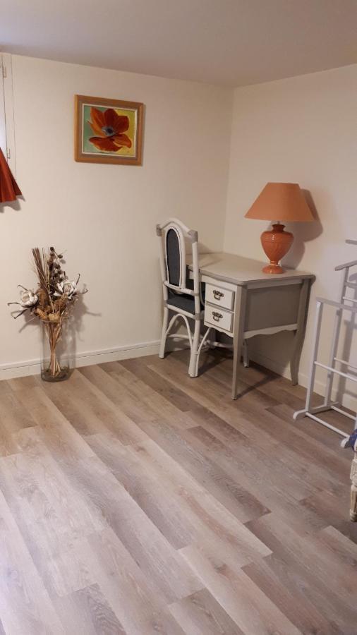 T1 Dans Maison Au Calme Réalmont Екстериор снимка